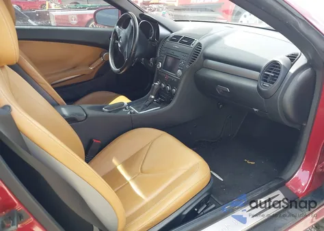 2011 Mercedes-Benz Slk 350 from USA, damaged, VIN WDBWK5JA8BF235883